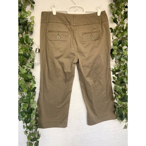 New York & Company Army Green Stretch Pants Capris Slacks Women's Size 2 - Picture 7 of 10